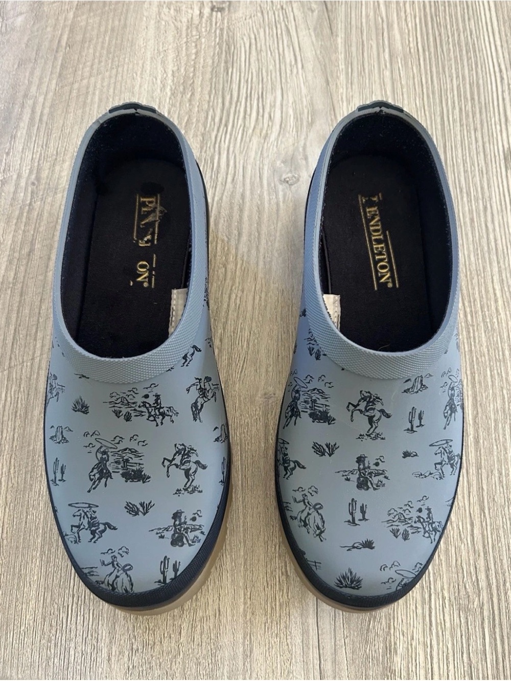 Pendleton Cow Girl Garden Clog Waterproof Rain Mules Blue Gray Women's Size 6
